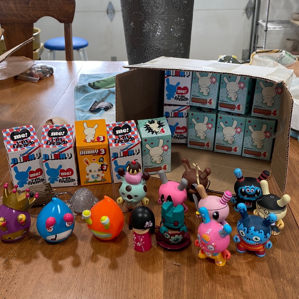 Lot of Figurines & Collectables